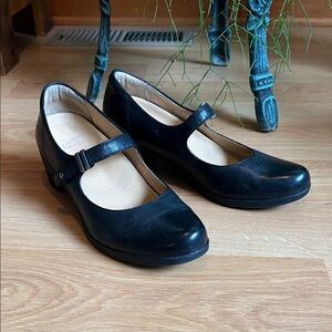 Dansko - Black Leather Low Heeled Mary Jane Shoes - Size 38 / 7.5